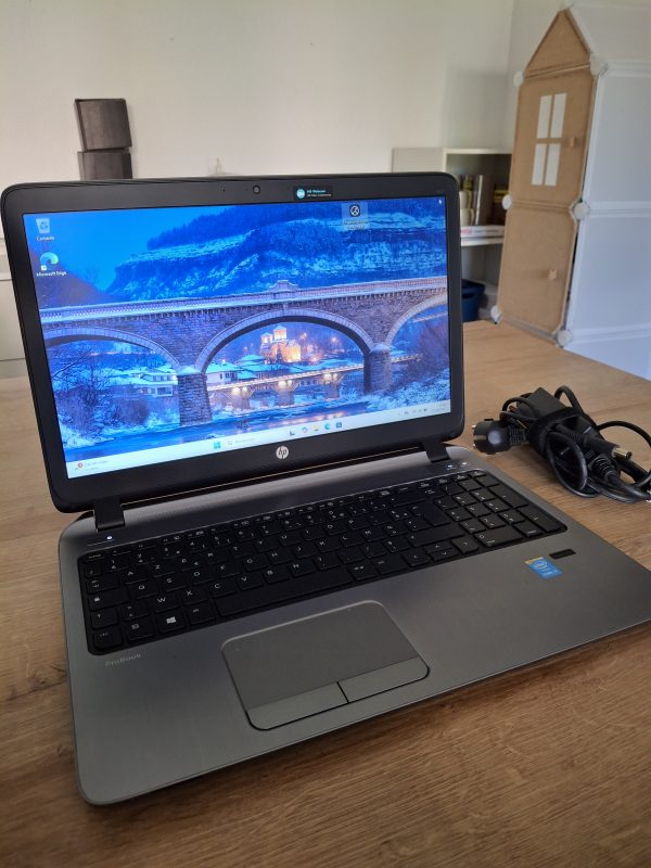 PC portable HP Probook 450 G2 | Intel core i3 | Ecran 16" | 8 Go RAM | SSD 240 Go | Windows 11