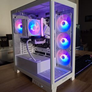 PC gamer | RTX 5060 | Ryzen 5 7600 | 1 To SSD NVme | 32 Go DDR5 | Windows 11 | aquarium | Garantie 6 mois