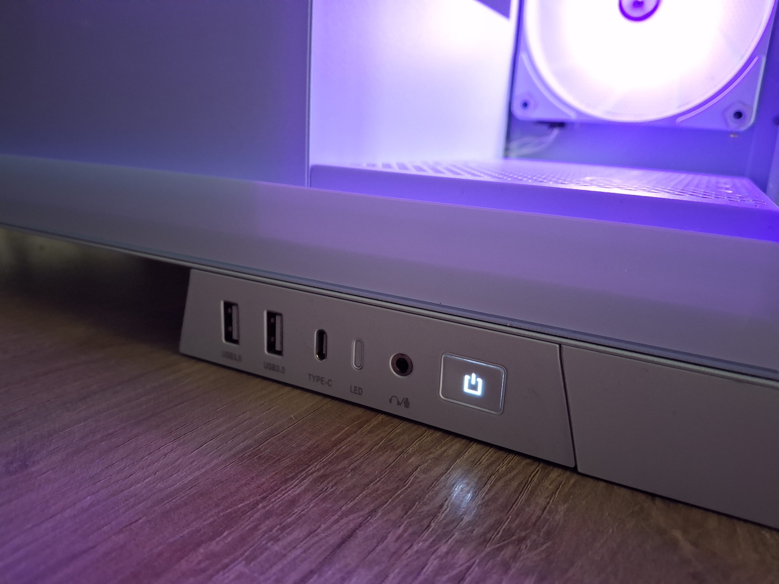 PC gamer | Ryzen 7 8700F | RTX 4070 | 2 To SSD NVMe | 16 Go DDR5 | Wifi 6 | Windows 11 | aquarium – Image 4