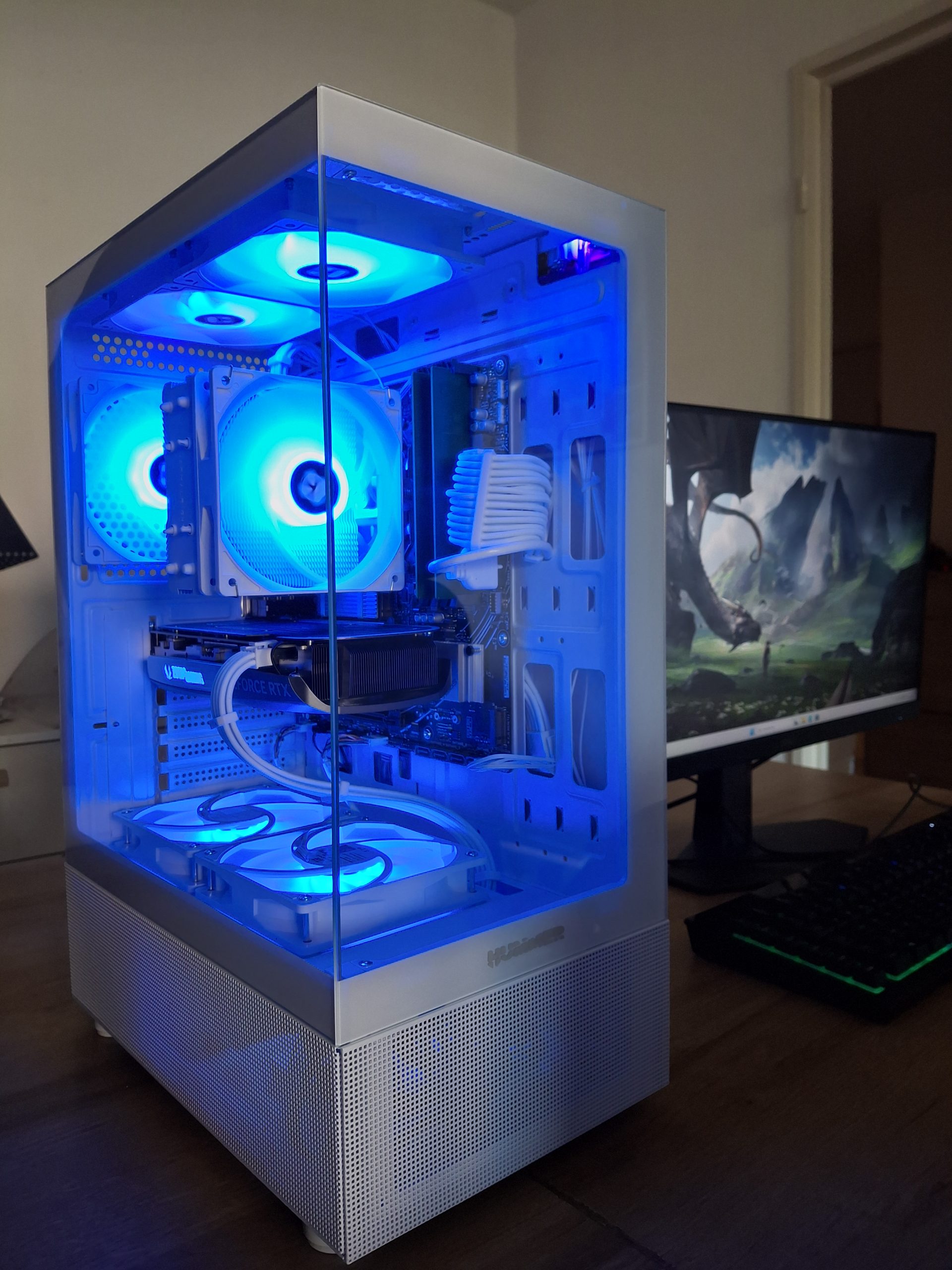 PC gamer | RTX 4070 | Ryzen 7 9700X | 1To SSD NVme | 16 Go DDR5 | Windows 11 | aquarium | Garantie 6 mois | Facture